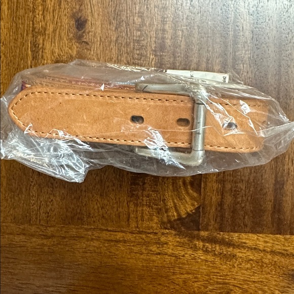 Tan Leather Belt with beaded design - Picture 2 of 3